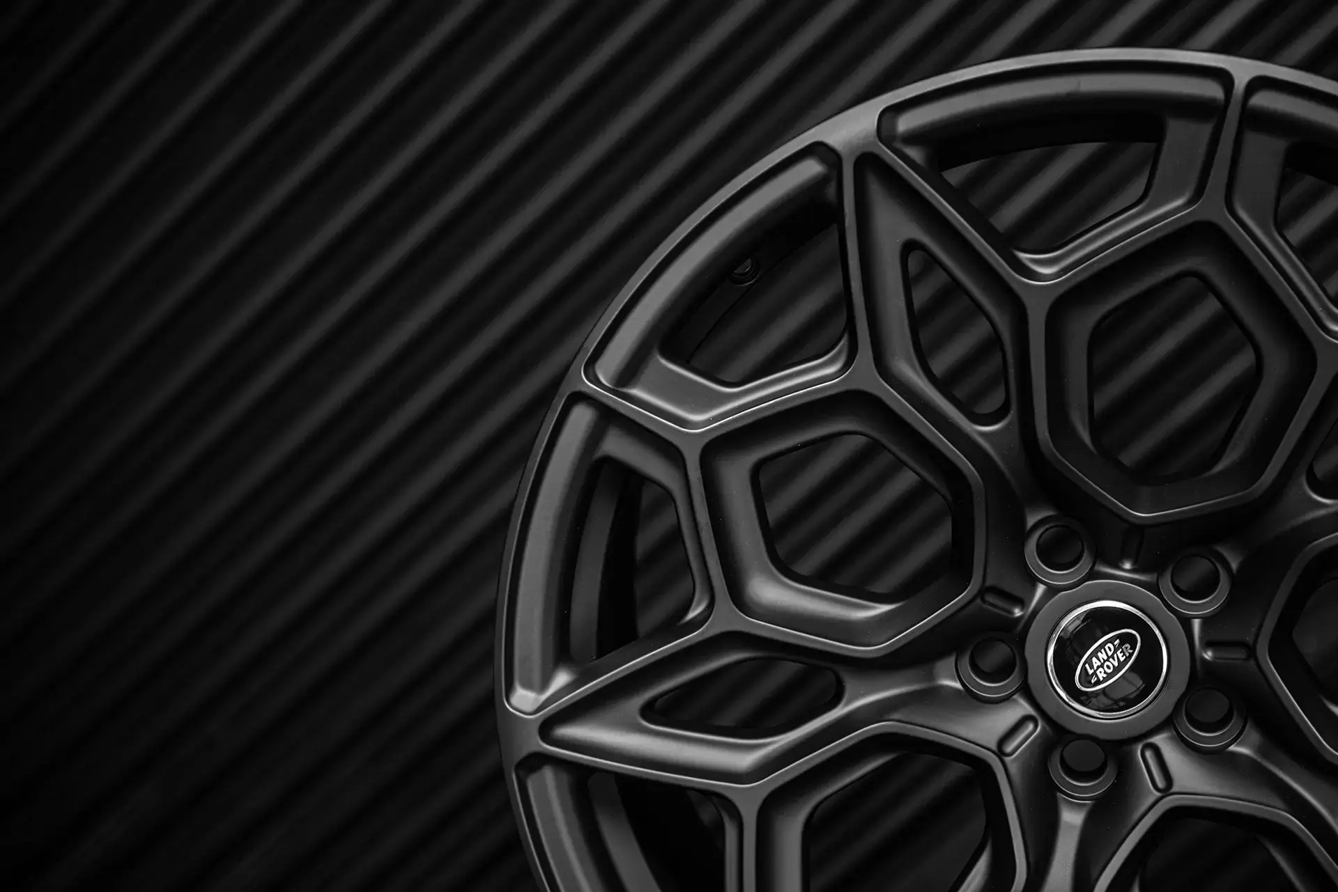 Land Rover Defender (2020 Onwards) RS-Forged Deep Concave Alloy Wheels - Type 57 - Image 25